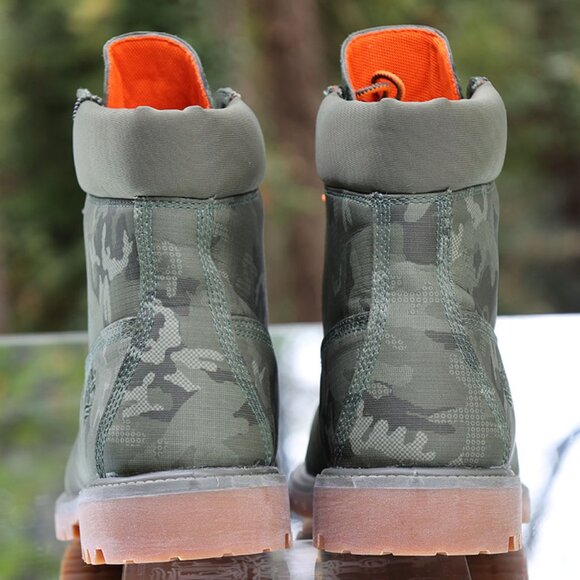 Timberland 6 Inch Premium Green Camouflage Boots - Picture 10 of 16